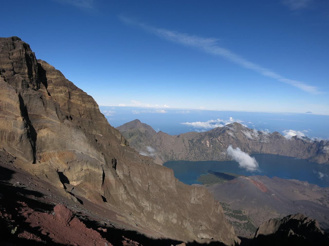 Geopark Rinjani-Lombok — Gunung Suci & Laboratorium Vulkanik 2026